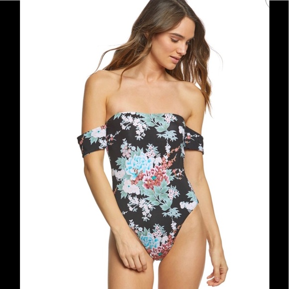 SOLD❌🆕RADIO FIJI KYOTO MARIKO ONE PIECE (SzM) - Picture 3 of 12